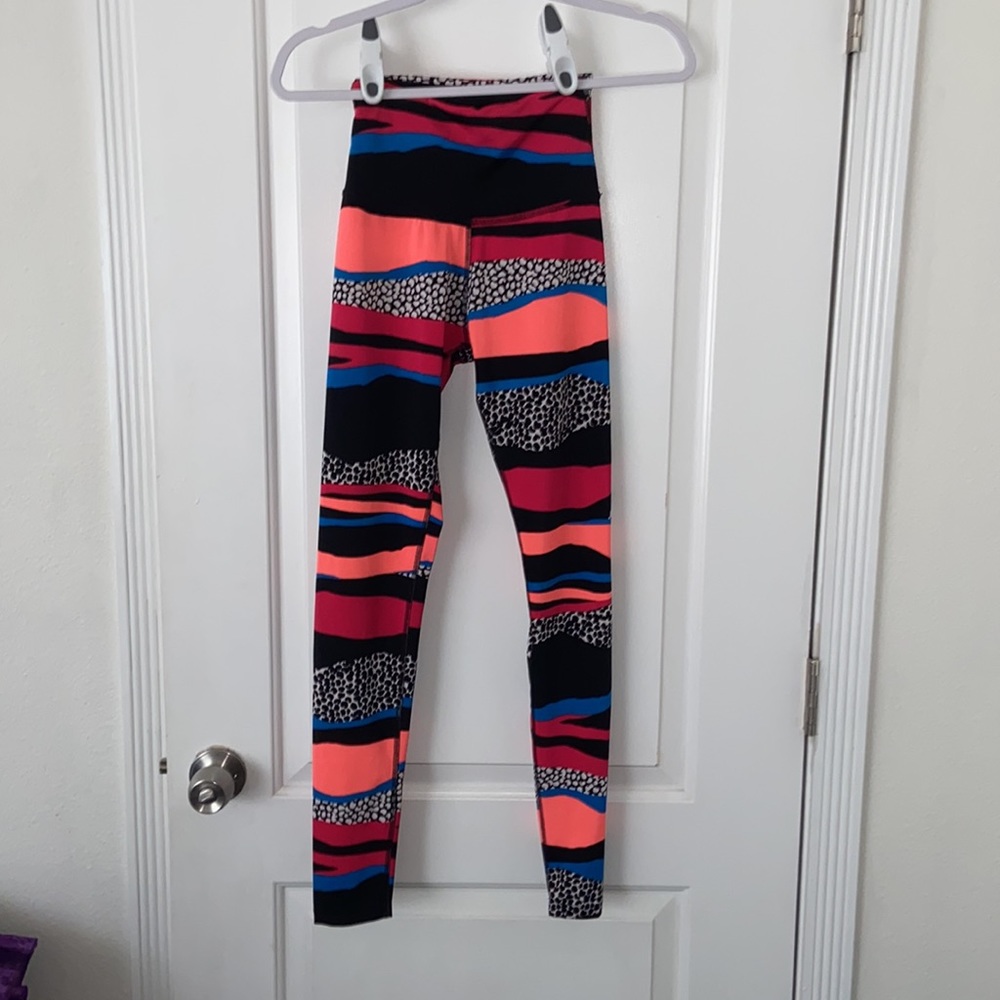 Beyond Yoga luxe print high waist full length long leggings XS - Picture 4 of 7